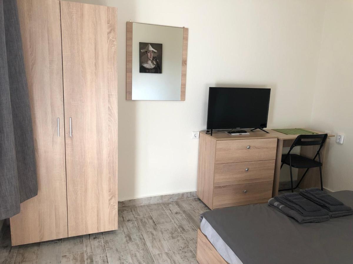ורברה Art Fan Guest Studios מראה חיצוני תמונה